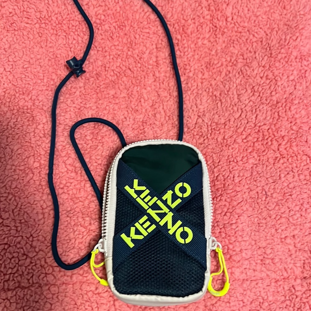 KENZO Brand, small bag , Perfect to store your cell phone..